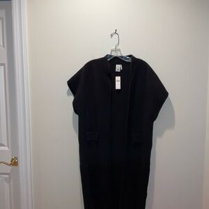 NWT NEVER WORN AKEMI + KIN BY ANTHROPOLOGIE CAP SLEEVE LONG LENGTH SWEATER O/S